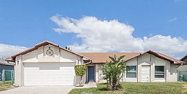 911 San Rafael Way, Kissimmee, Fl 34758 in Kissimmee, FL