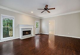 134 Kentwood Way, Maylene, Al 35007 in Alabaster, AL (Photo 3 of 12)