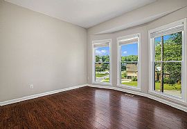 134 Kentwood Way, Maylene, Al 35007 in Alabaster, AL (Photo 7 of 12)