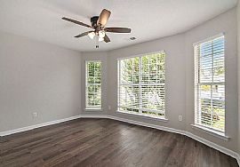 132 Pebble Ln, Alabaster, Al 35007 in Alabaster, AL (Photo 10 of 12)