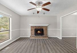 648 12th St Nw, Alabaster, Al 35007 in Alabaster, AL (Photo 3 of 12)