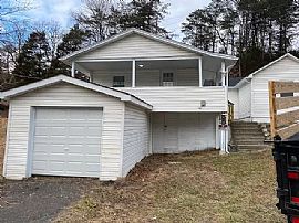 19468 Northwestern Pike, Romney, Wv 26757 in Romney, WV