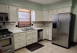 918 33rd St, Vienna, Wv 26105 in Vienna, WV (Photo 4 of 12)