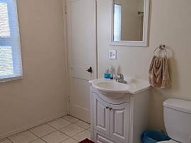 918 33rd St, Vienna, Wv 26105 in Vienna, WV (Photo 8 of 12)