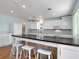 Fantastic 3 Bedroom 2 Bath House For Rent  in Manhattan, KS (Photo 3 of 4)