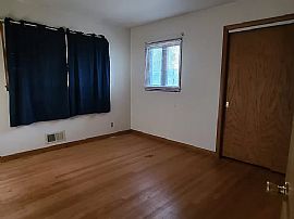 4882 W Dean Rd, Brown Deer, Wi 53223 in Brown Deer, WI (Photo 8 of 8)