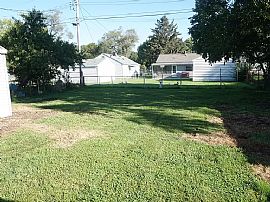 707 Jean Ellen Dr, Beloit, Wi 53511 in Beloit, WI (Photo 12 of 12)