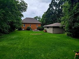 3636 S Wollmer Rd, Greenfield, Wi 53228 in Greenfield, WI (Photo 2 of 9)