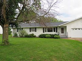 664 W Vine St, Mondovi, Wi 54755 in Mondovi, WI