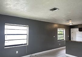 6134 Sw 40th Ct, Miramar, Fl 33023 in Miramar, FL (Photo 4 of 12)