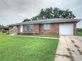 3135 Leftwich St Nw, Huntsville, Al 35810 in Huntsville, AL