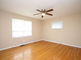 3135 Leftwich St Nw, Huntsville, Al 35810 in Huntsville, AL (Photo 4 of 9)