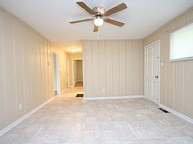 3135 Leftwich St Nw, Huntsville, Al 35810 in Huntsville, AL (Photo 8 of 9)