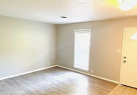 4429 Wares Ferry Rd, Montgomery, Al 36109 in Montgomery, AL (Photo 2 of 10)