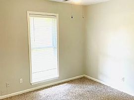 4429 Wares Ferry Rd, Montgomery, Al 36109 in Montgomery, AL (Photo 9 of 10)