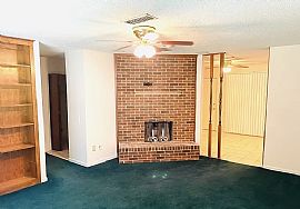 512 W Wilding Dr, Montgomery, Al 36116 in Montgomery, AL (Photo 5 of 12)