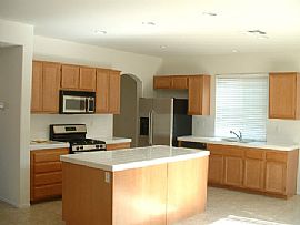 Gorgeous Brand New Home in Sun City, CA (Photo 3 of 5)