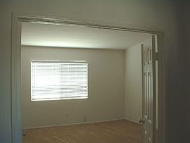 Gorgeous Brand New Home in Sun City, CA (Photo 4 of 5)