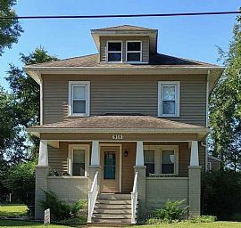 918 33rd St, Vienna, Wv 26105 . Comfortable House in Vienna, WV