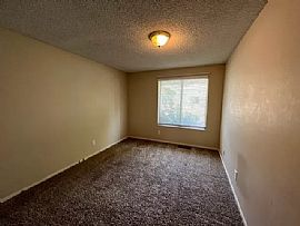 1 Heather Cir, Carson City, Nv 89701 in Carson City, NV (Photo 10 of 12)