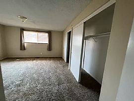 1 Heather Cir, Carson City, Nv 89701 in Carson City, NV (Photo 7 of 12)