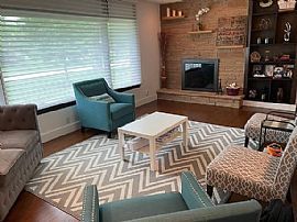 14135 Woodland Pl, Brookfield, Wi 53005 . Peaceful House in Brookfield, WI (Photo 3 of 8)