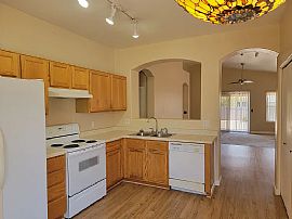 9302 N Hidden Creek Dr, Tucson, Az 85743 in Tucson, AZ (Photo 5 of 12)