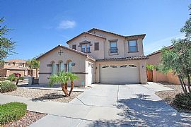 18428 W Stinson Dr, Surprise, Az 85374 in Surprise, AZ