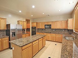 18428 W Stinson Dr, Surprise, Az 85374 in Surprise, AZ (Photo 5 of 12)
