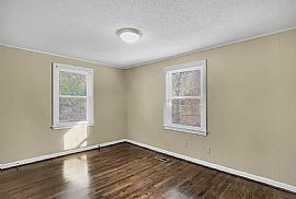 1120 14th Pl E, Tuscaloosa, Al 35404 in Tuscaloosa, AL (Photo 8 of 10)