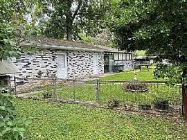 727 Matoaka Rd, Rock, Wv 24747 in Rock, WV (Photo 2 of 12)