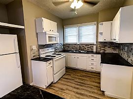 316 Ferguson Ct, Huntington, Wv 25701 in Huntington, WV (Photo 4 of 12)