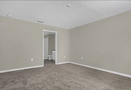 Beautiful 3 Bedroom 2 Bath Home For Rent in Ocala, FL (Photo 7 of 12)