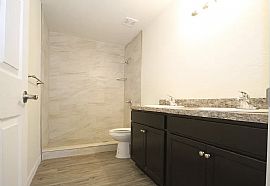 Beautiful 3 Bedroom 2 Bath Home For Rent  in Ocala, FL (Photo 5 of 9)