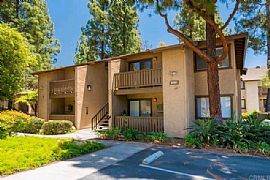 ! Come First and Get Condo/ Unit @@@ San Diego Ca!1bd/1bath in San Diego, CA