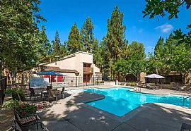 ! Come First and Get Condo/ Unit @@@ San Diego Ca!1bd/1bath in San Diego, CA (Photo 4 of 4)