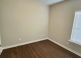 75 Ballington Way, Clanton, Al 35045 in Clanton, AL (Photo 6 of 8)