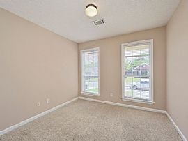 135 Ridgeview Dr, Millbrook, Al 36054 . Nice House in Millbrook, AL (Photo 11 of 11)