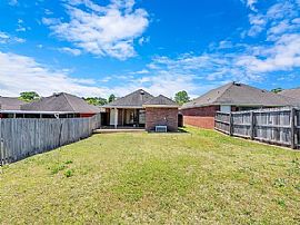 135 Ridgeview Dr, Millbrook, Al 36054 . Nice House in Millbrook, AL (Photo 3 of 11)