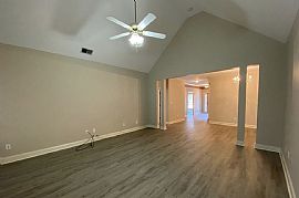 245 Paradise Lake Dr, Hoover, Al 35244    Awesome House in Hoover, AL (Photo 5 of 12)