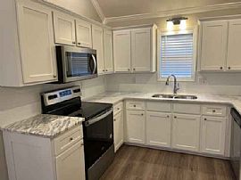 109 Casey Ln, Florence, Al 35633 . Awesome House in Florence, AL (Photo 3 of 9)