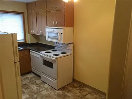 2 Bedroom Apartment For Rent  in Fargo, ND (Photo 2 of 9)