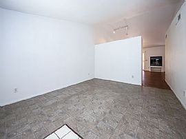 10043 E Bryonwood Ln, Tucson, Az 85730 in Tucson, AZ (Photo 2 of 12)