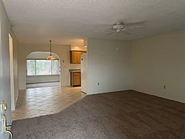 10809 W Sarabande Cir, Sun City, Az 85351 in Sun City, AZ (Photo 3 of 12)