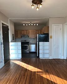 2726 Girard Avenue South, Apt 307, 2726 Girard Ave S, Minneapol in Minneapolis, MN (Photo 3 of 9)