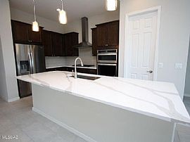 705 E Kalalau Dr, Oro Valley, Az 85755 in Oro Valley, AZ (Photo 3 of 11)