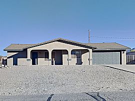 3593 Desert Garden Dr, Lake Havasu City, Az 86404 in Lake Havasu City, AZ