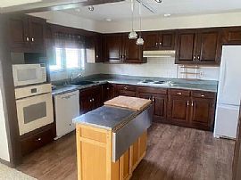 820 Colliers Way, Weirton, Wv 26062 in Weirton, WV (Photo 9 of 9)