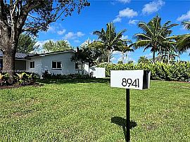8941 Sw 140th St, Miami, Fl 33176 in Miami, FL