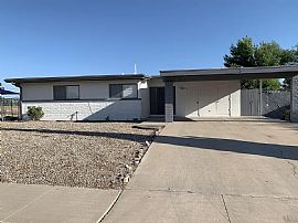 8401 E Calle Bogota, Tucson, Az 85715 in Tucson, AZ